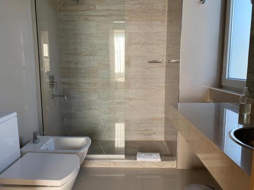 Ένα μπάνιο στο Casiopea Apart-Spa-Mar