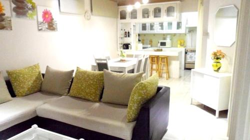 Charming House in Flic en Flac