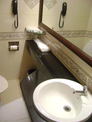 Un baño de Manuelsons Malabar Palace