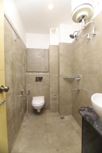Un baño de Hotel Shiva Yog Sthal
