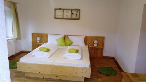 Ένα ή περισσότερα κρεβάτια σε δωμάτιο στο Ferienhaus Annelies