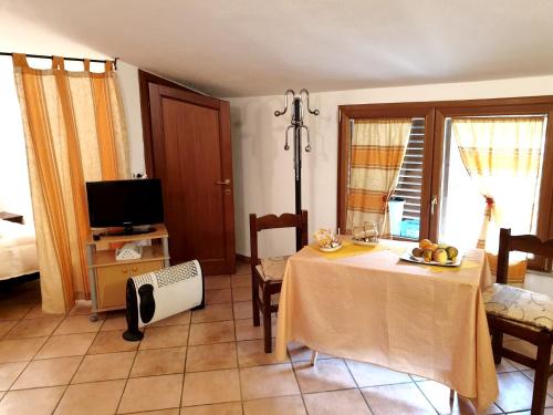 Studio with wifi at Calangianus