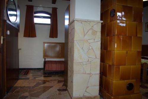 Ett badrum på Dabasi Lovas Vendégház