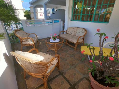 Un patio o zona al aire libre en Appartement & Studio Lolla