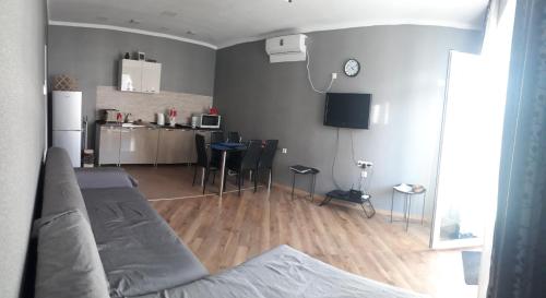 Kuchyň nebo kuchyňský kout v ubytování Ann's Apartment