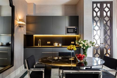 Casa de Triana Luxury Suites by Casa del Poeta photo 71