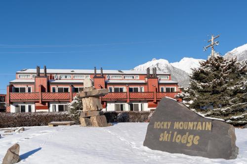 Rocky Mountain Ski Lodge during the winter