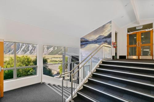 Gallery image of Mt Cook Lodge and Motels in Mount Cook Village