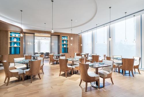 Restoran atau tempat lain untuk makan di Radisson Blu Hangzhou Xintiandi