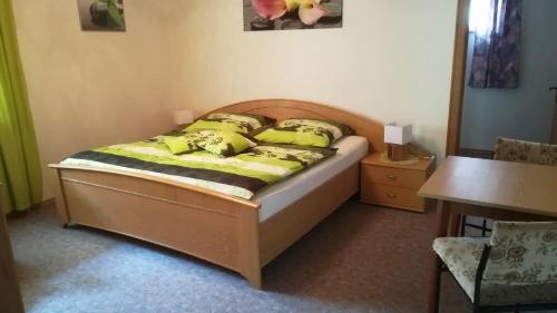 Postel nebo postele na pokoji v ubytování Fischer Brigitte