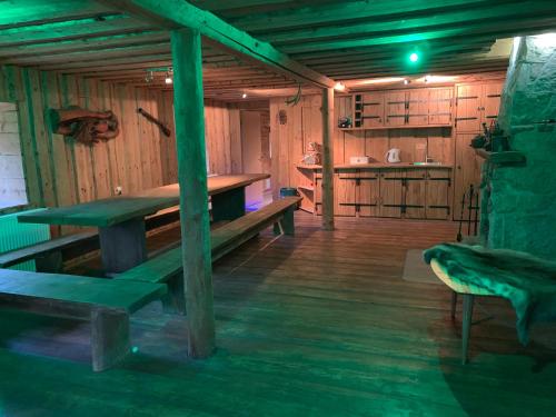 Una cocina o zona de cocina en Nooruse puhkemaja