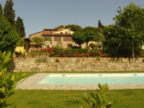 Bazén v ubytování Agriturismo Conca Verde nebo v jeho okolí