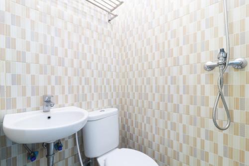 Koupelna v ubytování Krisna Hostel
