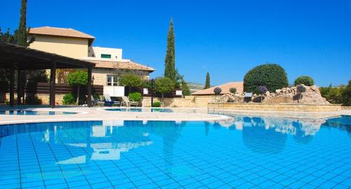 1 bedroom Apartment Selene with communal pool, Aphrodite Hills Resort