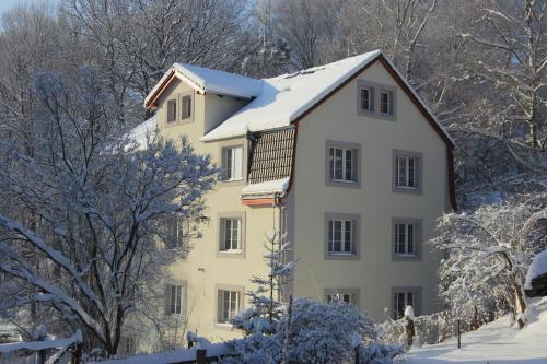 Pytloun Penzion Zelený Háj en invierno