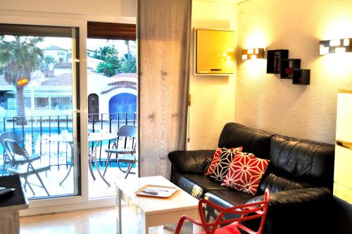 Retiro, 1 dormitorio by Bookindenia
