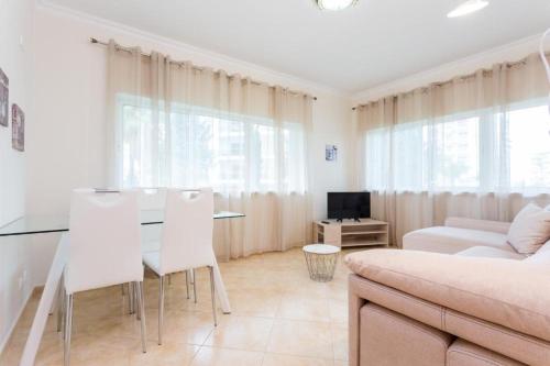 ELEGANZ HOUSE