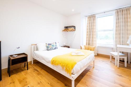 Three Tuns Apartments - Ash – Photos 5