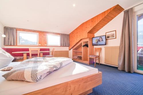 Ліжко або ліжка в номері Kedul Lodge