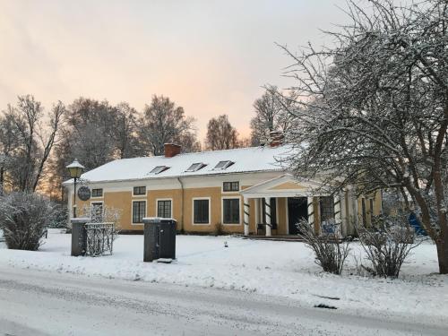 Herrgardshotellet i Laxå v zimě