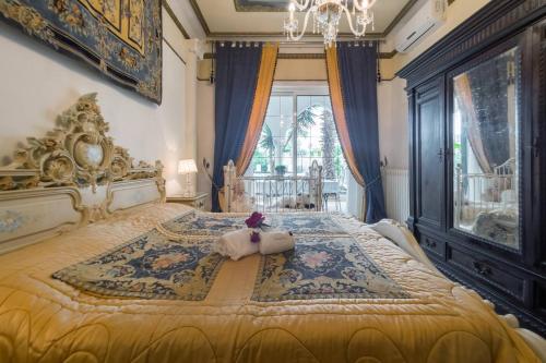Ένα ή περισσότερα κρεβάτια σε δωμάτιο στο Michelle House