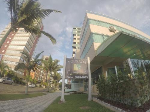 El edificio en el que está la posada