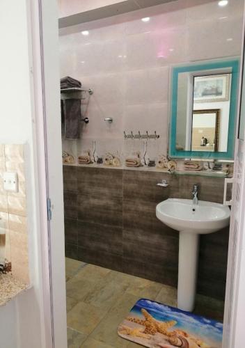 Un baño de Easy Stay Residence