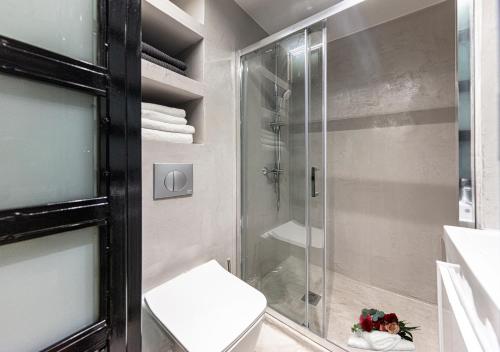 Metro Monastiraki Suite
