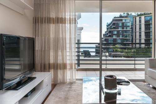 Costa Sol IX by Madeira Holiday Rentals