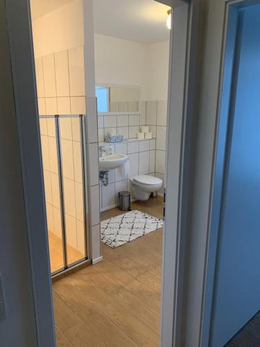 Kúpeľňa v ubytovaní Wunderschönes 140 qm Reihenhaus im Zeisigring 6, Kaltenkirchen