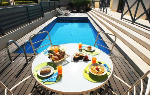 Villa Paraty - Piscina e BBQ, perto da Strip - Albufeira