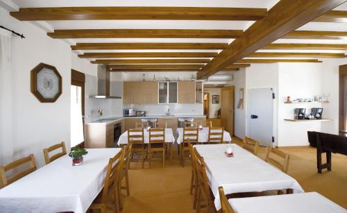 Η κουζίνα ή μικρή κουζίνα στο Hostal Palouet de Segarra
