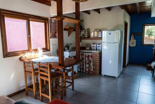 Residencial Vila Suel tesisinde mutfak veya mini mutfak