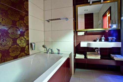 Koupelna v ubytování Hotel Szara Willa