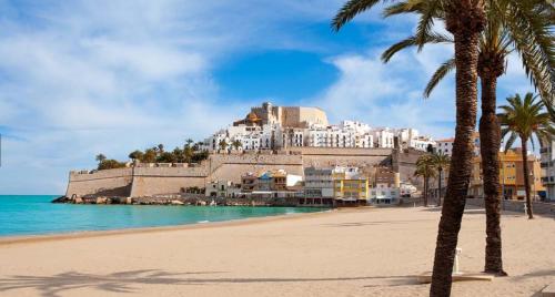 Casa Gran mirador, 200 m2 ,Vistas al mar y WiFi, PEÑISCOLA