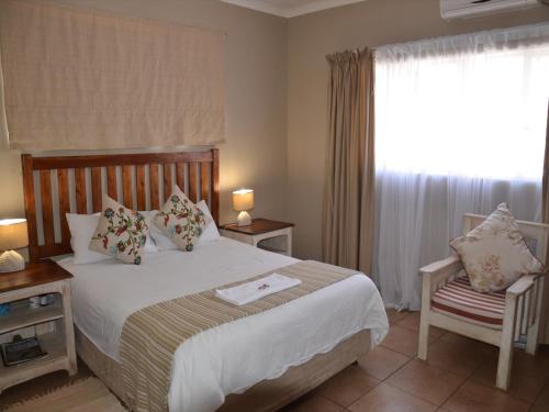 Gallery image of Stoep Cafe Guest House in Komatipoort