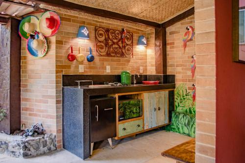 A cozinha ou cozinha compacta de Itacaré Eco Resort