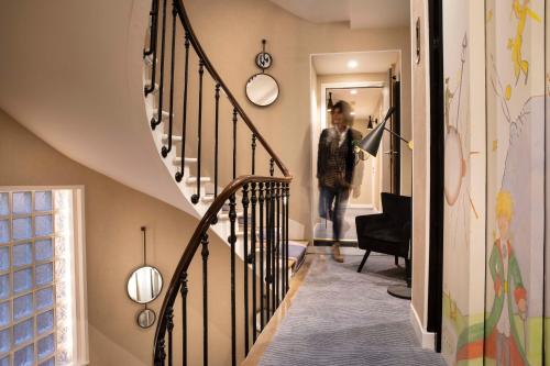 Gambar di galeri bagi Hôtel des Arts Montmartre di Paris