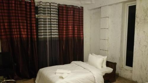 Engowood Hills Palace – Photos 3