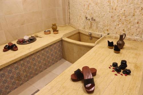 A bathroom at Pearl of Beirut Hotel & Spa