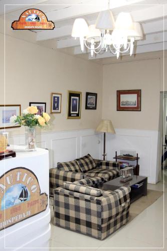 Χώρος καθιστικού στο Hotel Náutico de Paita