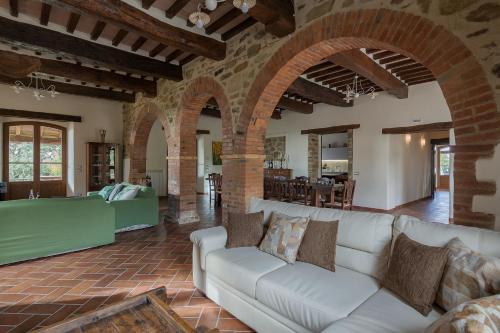 Fotografie z fotogalerie ubytování Villa I Due Casali v destinaci Preggio
