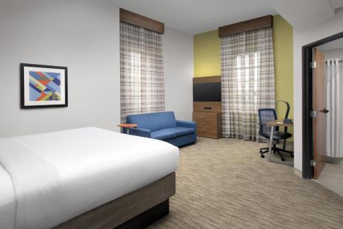 Imagen de la galería de Holiday Inn Express San Antonio North Riverwalk Area, an IHG Hotel, en San Antonio