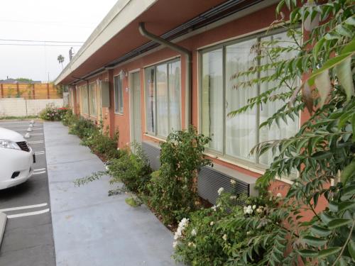 Park Cienega Motel Image