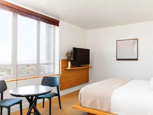 Hotel June West LA, a Member of Design Hotels photo 3