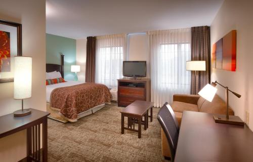Gallery image of Staybridge Suites Peoria Downtown, an IHG Hotel in Peoria