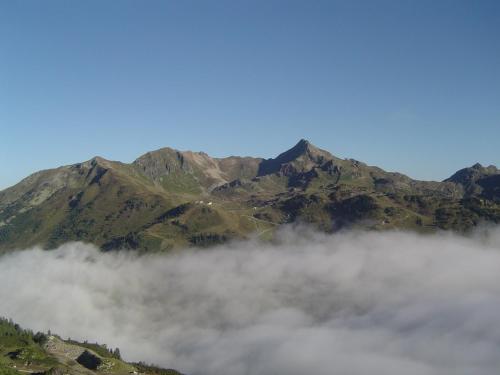 Un paisaje natural cerca de la estancia rural