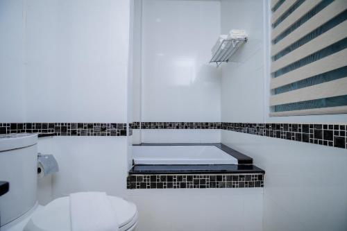 Ванная комната в Add Plus Hotel & SPA