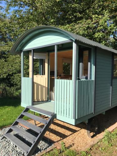 Gallery image of Glamping at Holly Grove Farm in Stoke on Trent
