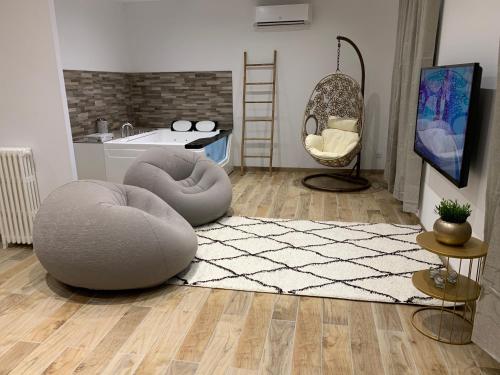 Gallery image of Appartement Cosy Jacuzzy Luxe Gare de Toulon in Toulon